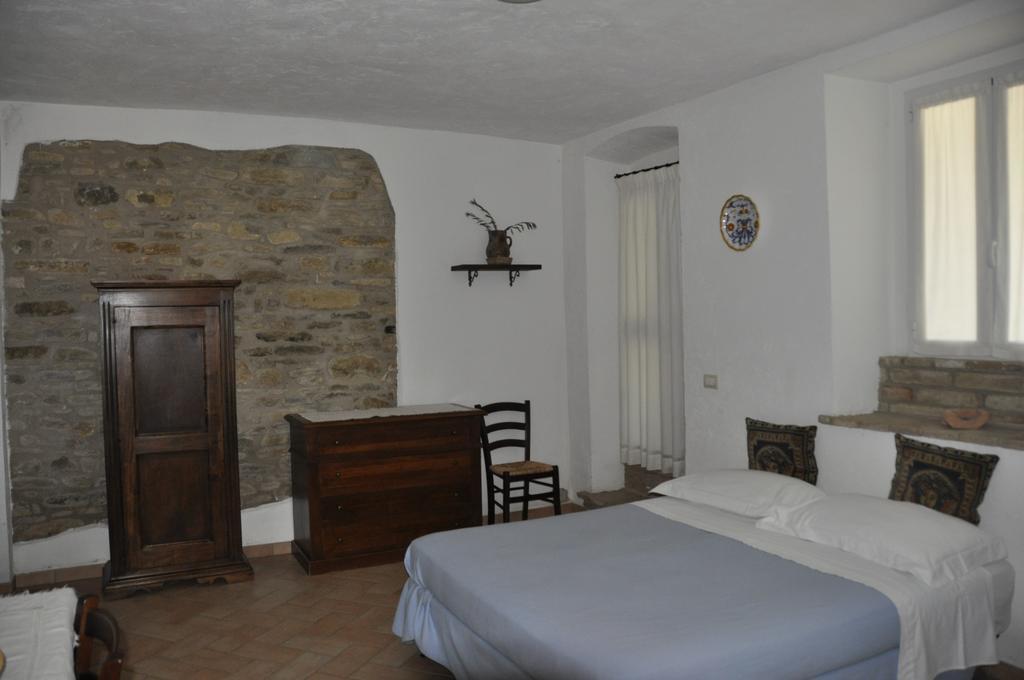 Fattoria Di Rigone Villa Coltavolino Стая снимка
